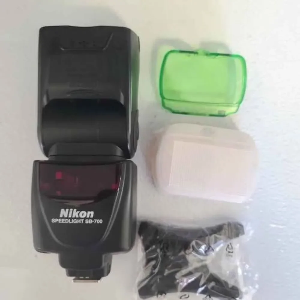 Nikon Speedlight SB-700 Shoe Mount Flash